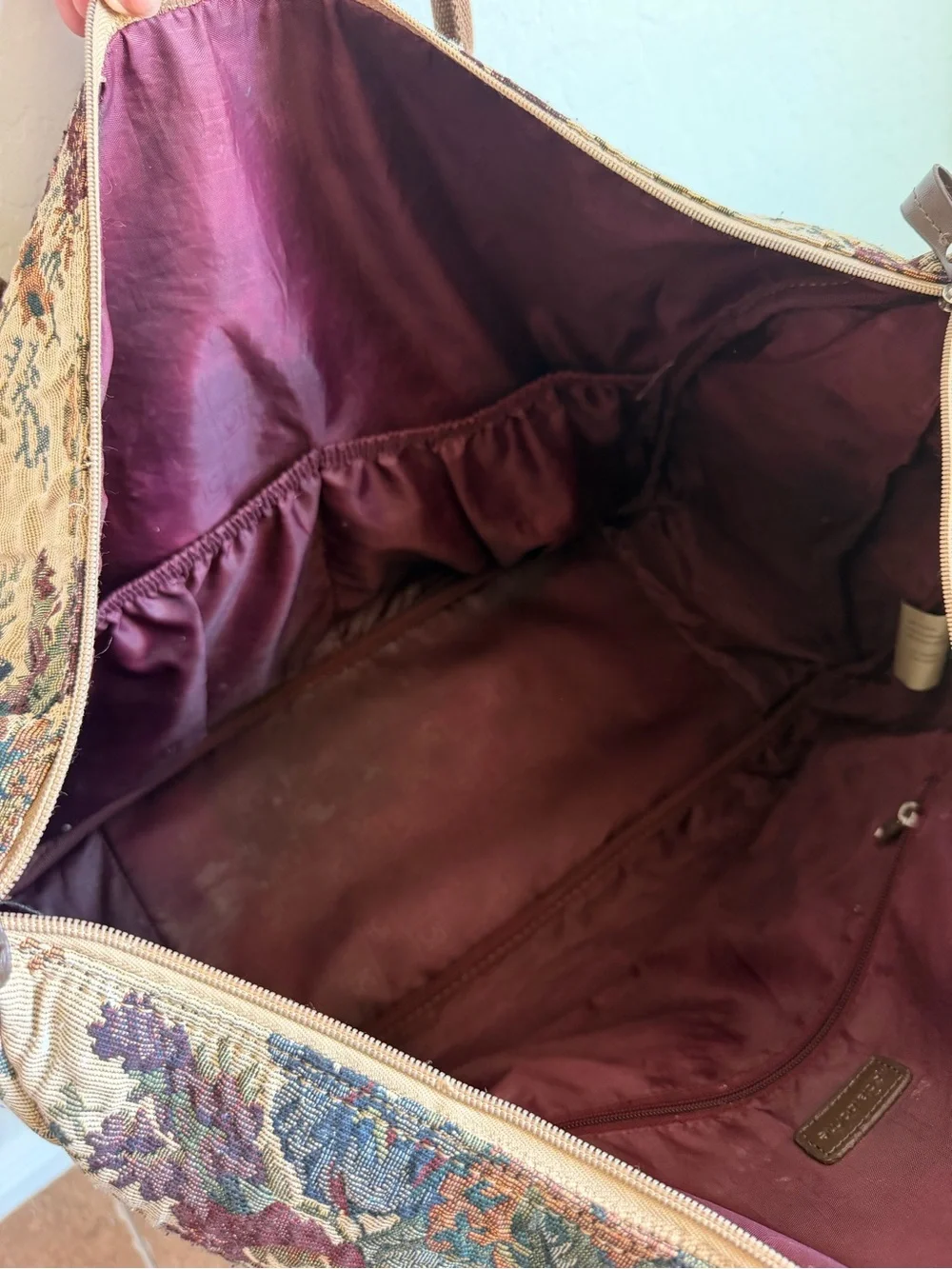 VINTAGE LIZ CLAIBORNE FLORAL TAPESTRY WEEKENDER BAG